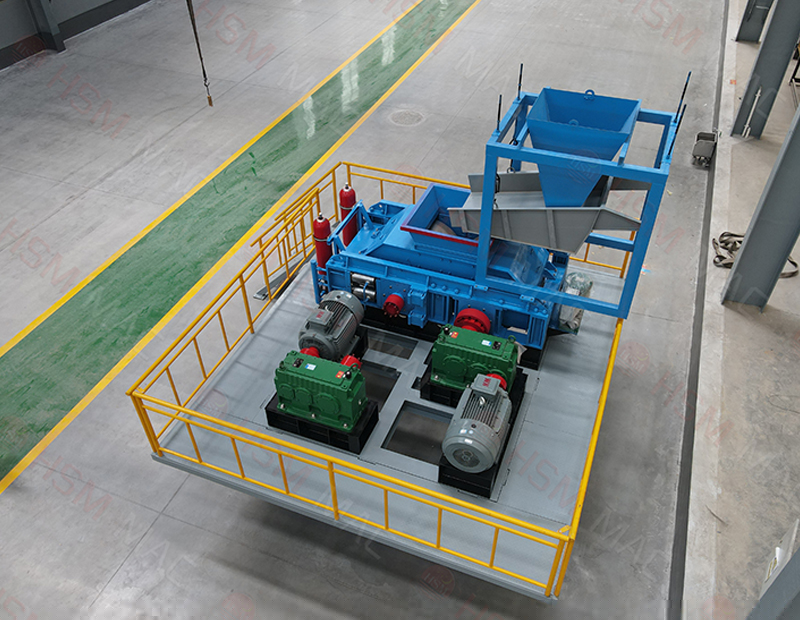 玄武巖對(duì)輥破碎機(jī)